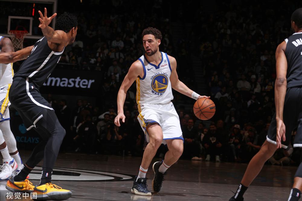 在分析两队 在分析两队